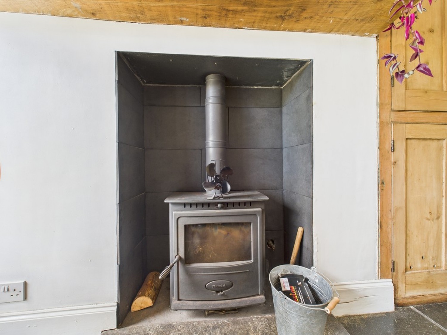 4 bedroom House for Sale Carbeile Road, Torpoint