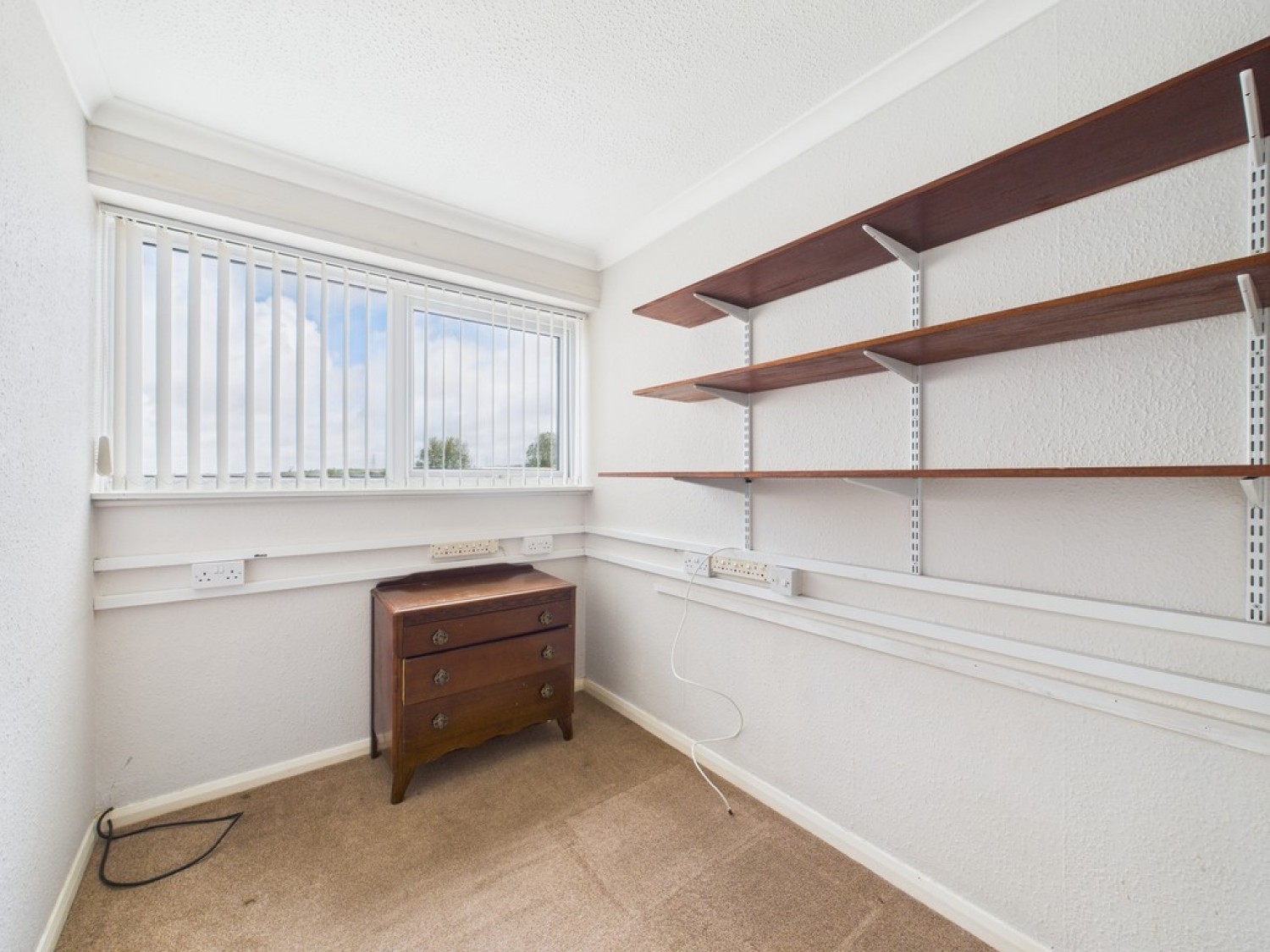 3 bedroom House for Sale Alger Walk, Southway