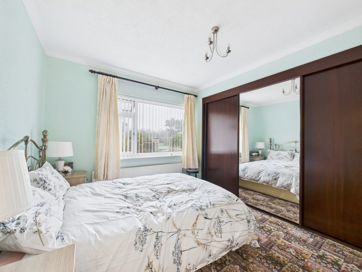 Barningham Gardens, Bird Cage Farm