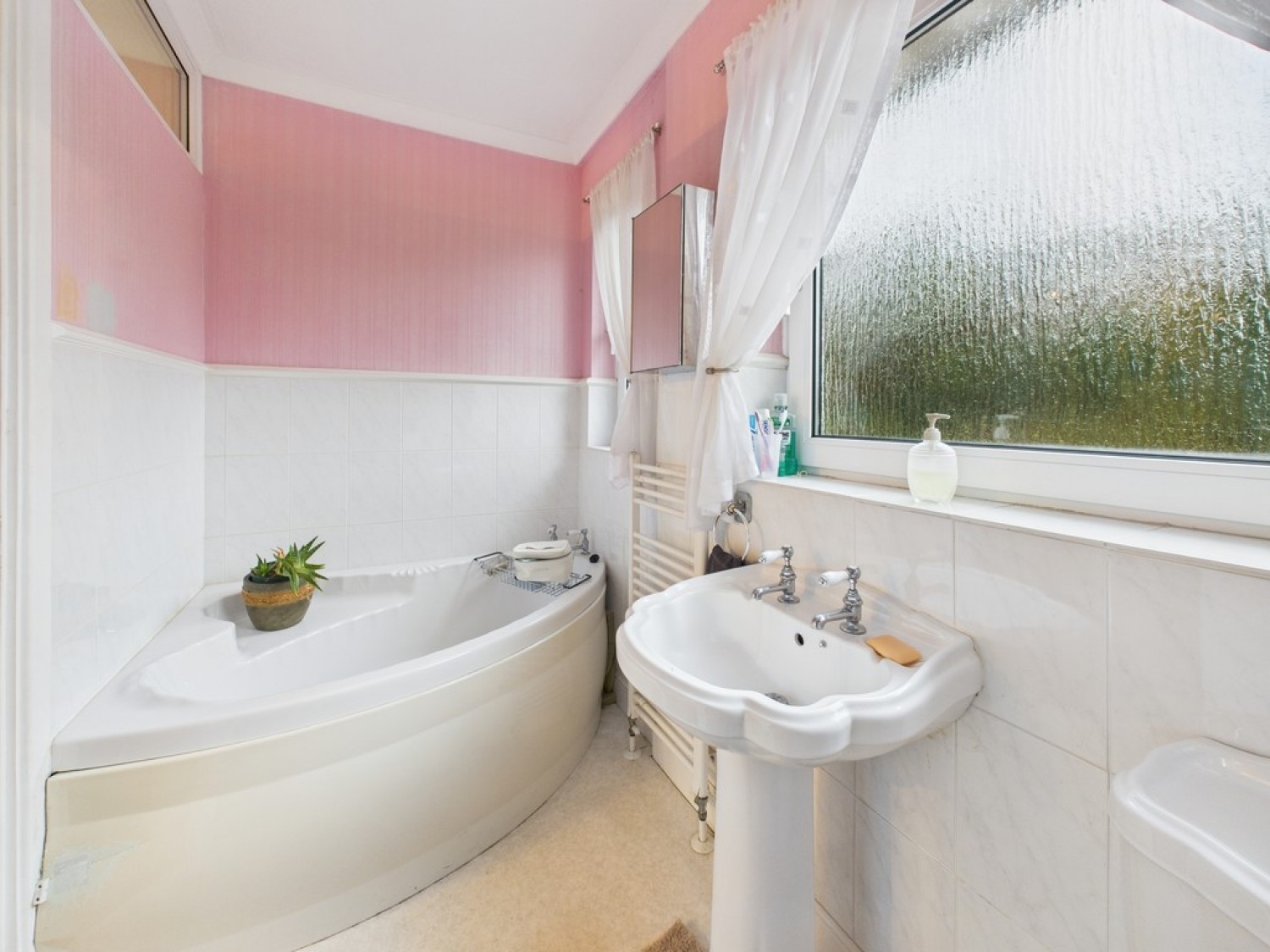 3 bedroom Bungalow for Sale Barningham Gardens, Bird Cage Farm