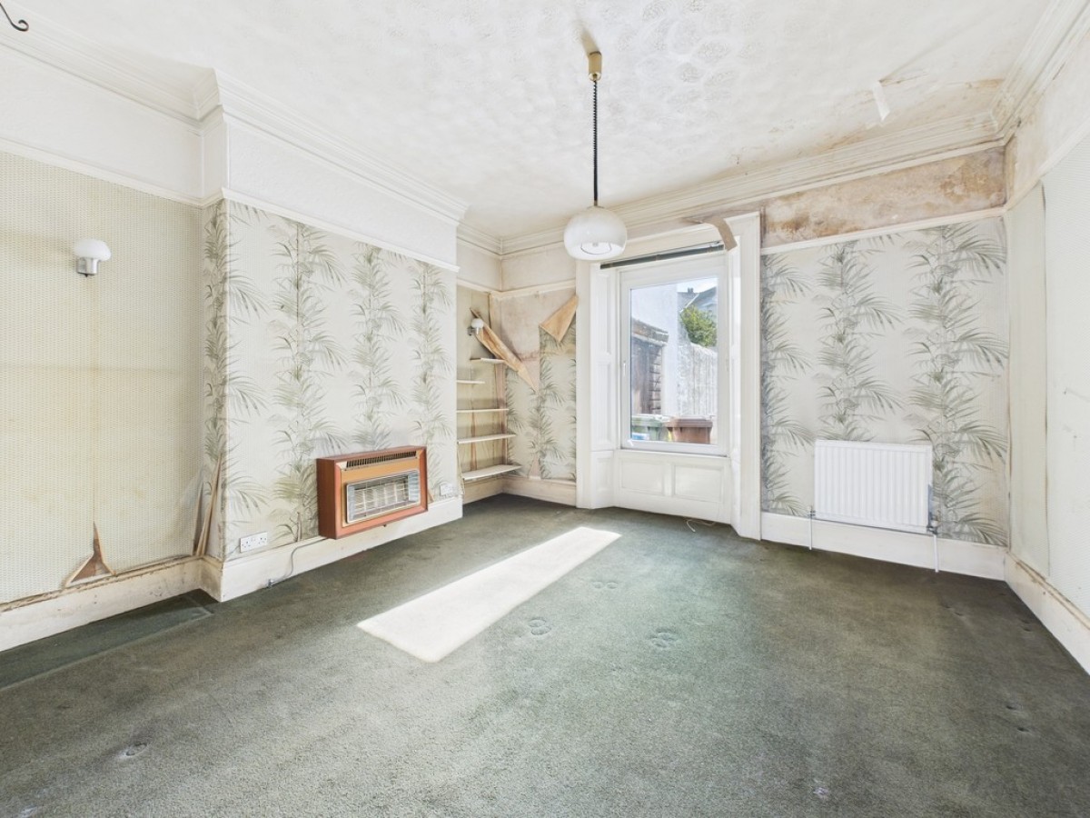 North Road East, Mutley