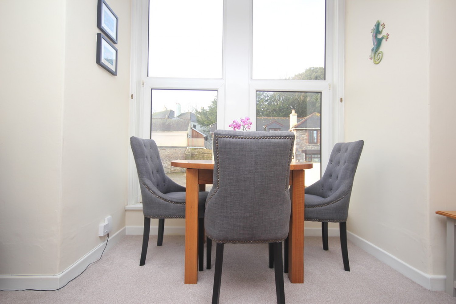 Mannamead Road, Hartley