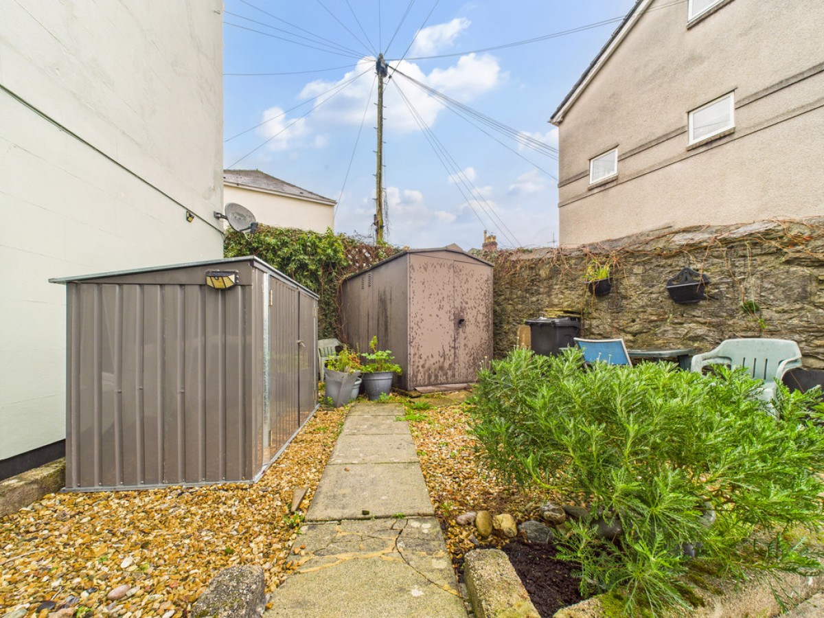 Lisson Grove, Mutley