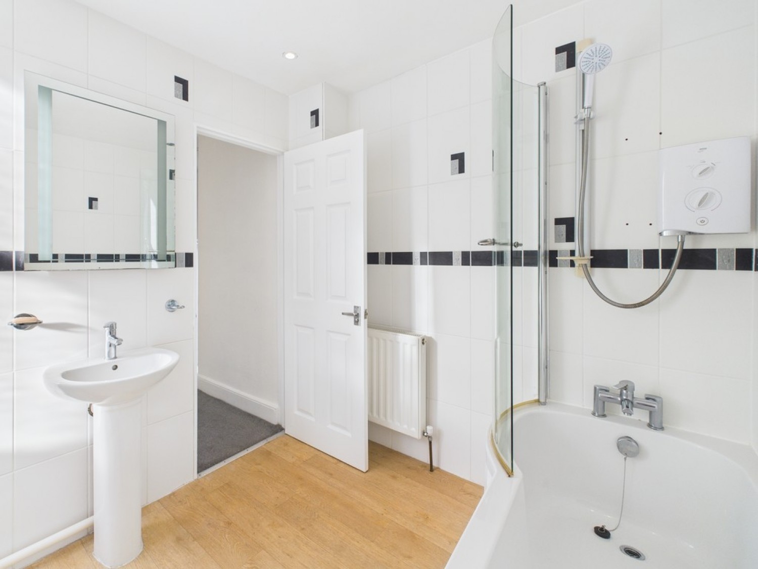 2 bedroom House in North Street, Greenbank