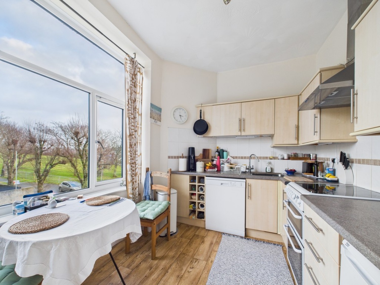 2 bedroom Flat for Sale Alma Road, Milehouse, Plymouth