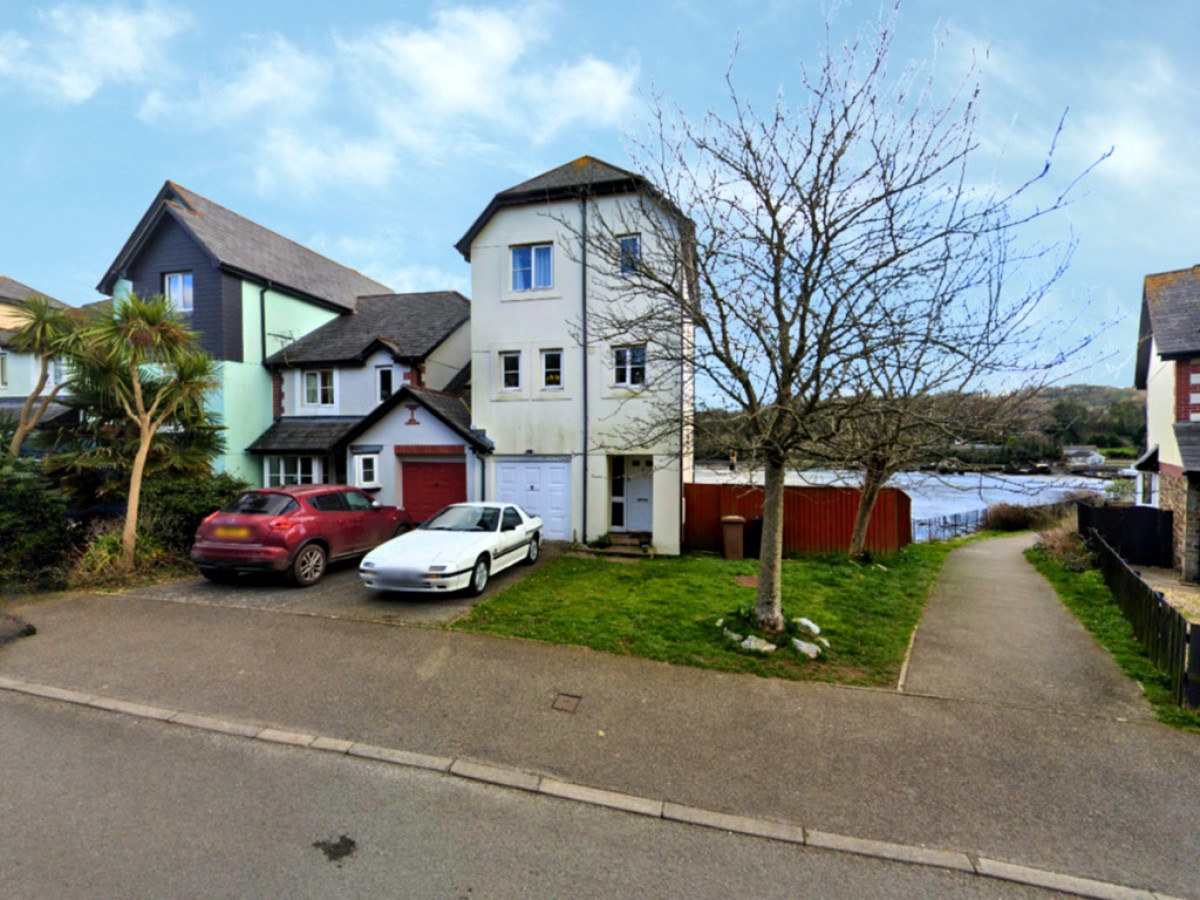 The Old Wharf, Oreston