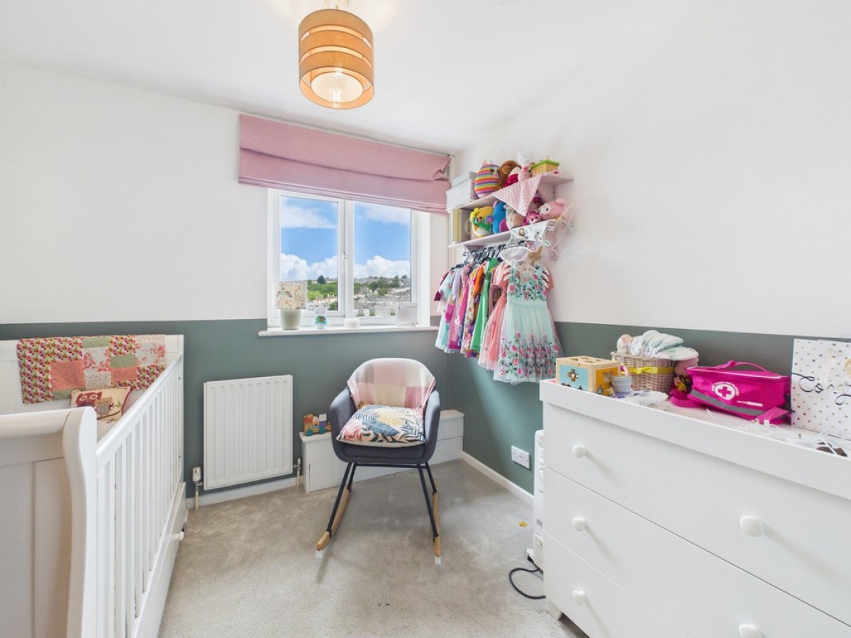 Sefton Avenue, Lipson