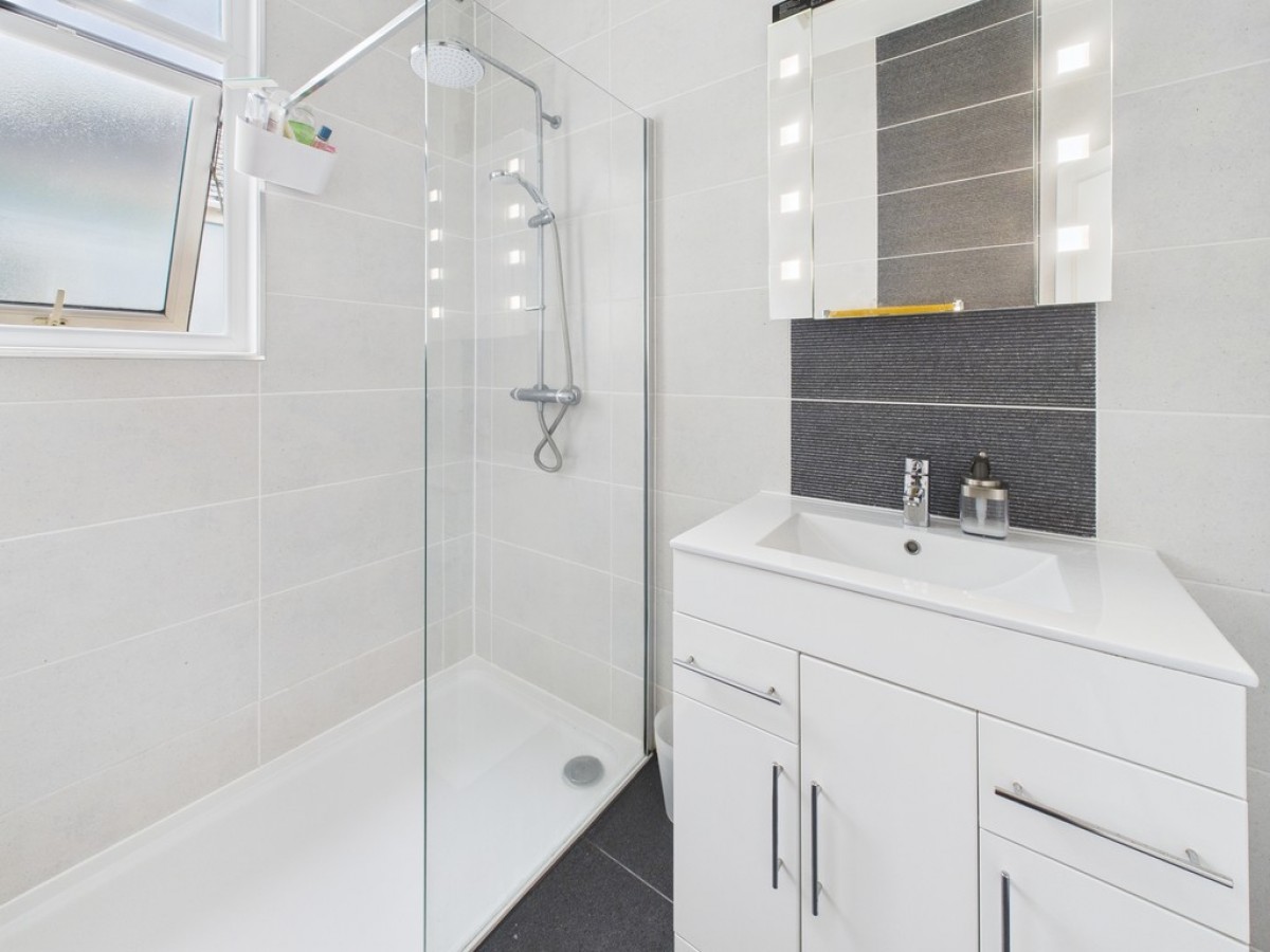 Neath Road, St Judes