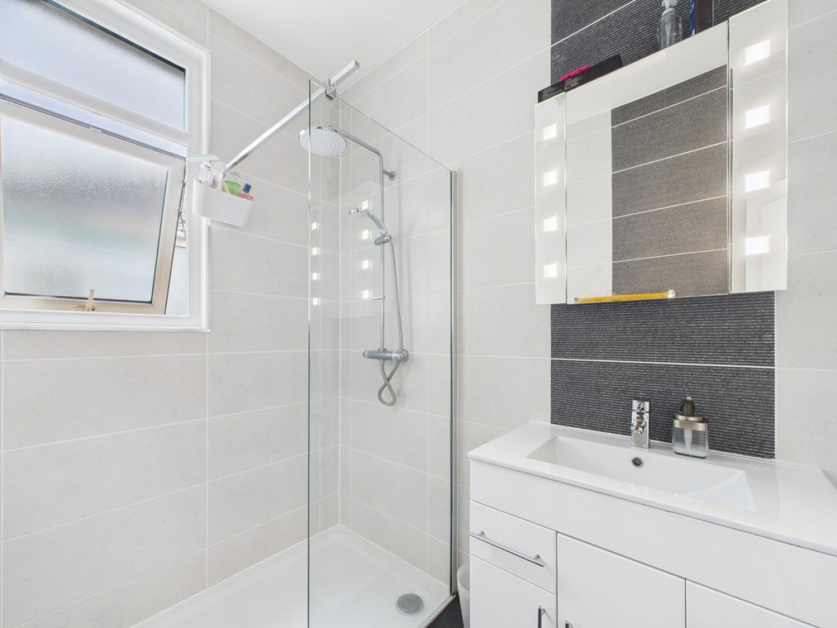 Neath Road, St Judes