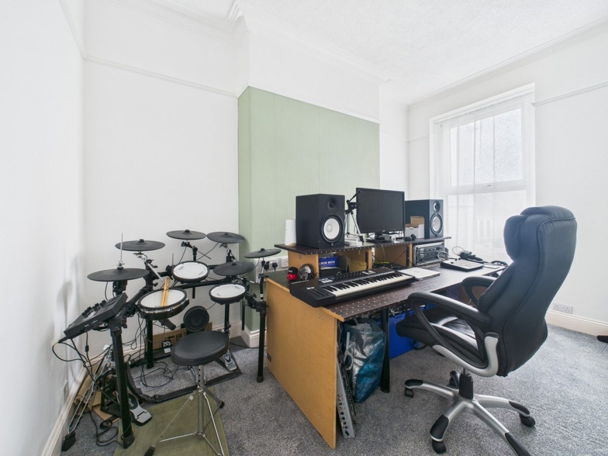 Neath Road, St Judes