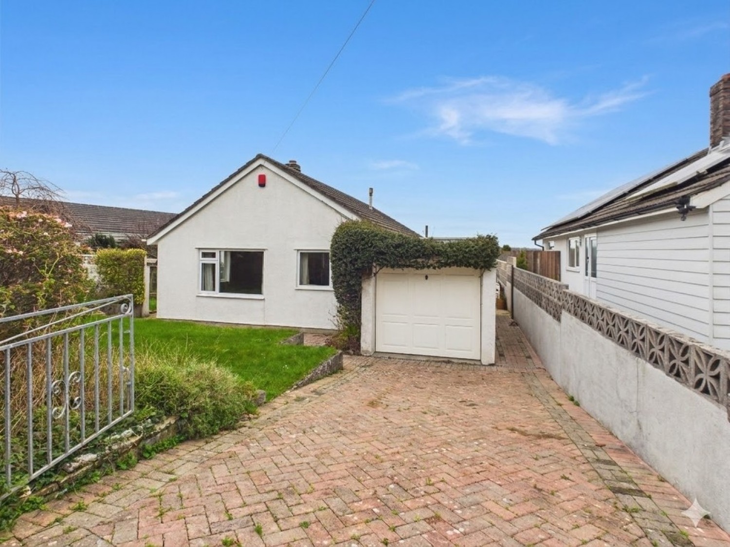3 bedroom Bungalow for Sale Stanborough Road, Plymstock, Plymouth