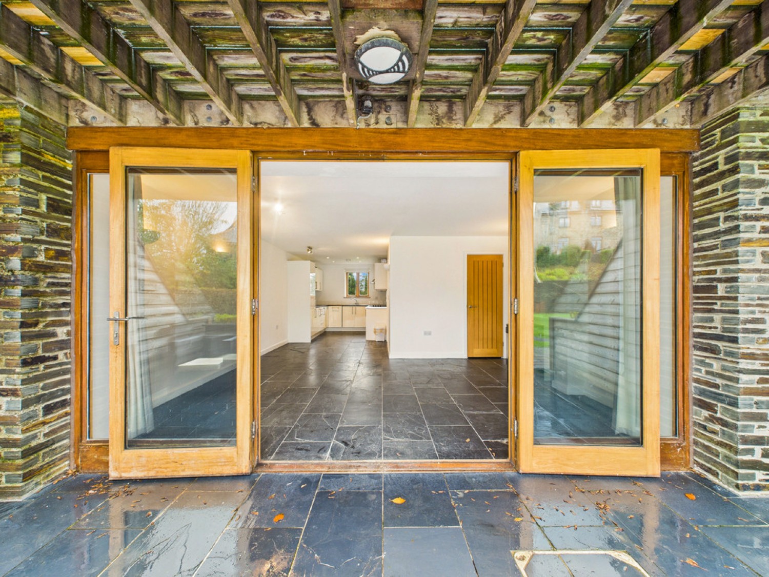 Dartmouth Green, Blackawton