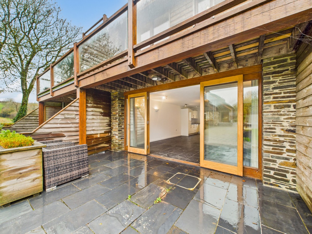 Dartmouth Green, Blackawton