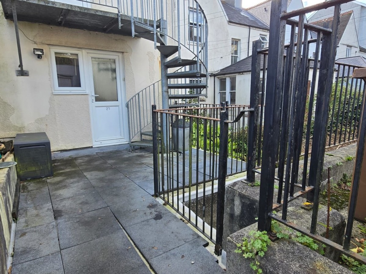 Connaught Avenue, Mutley, Plymouth