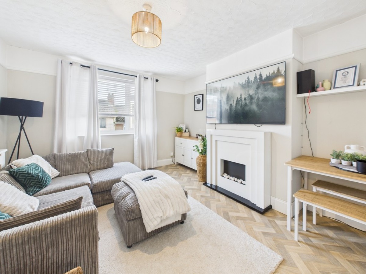 Downside Avenue, Eggbuckland