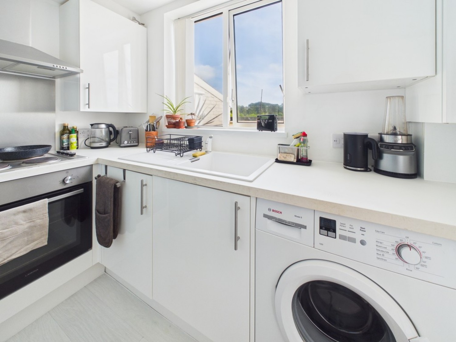 2 bedroom Flat for Sale Jackson Close, Weston Mill, Plymouth