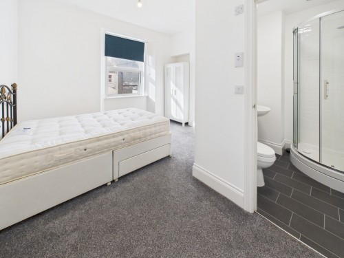 Clarence Place, Morice Town