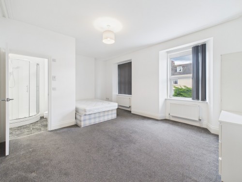 Clarence Place, Morice Town