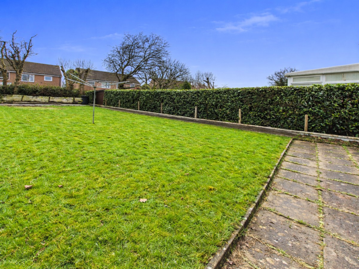 Yardley Gardens, Estover