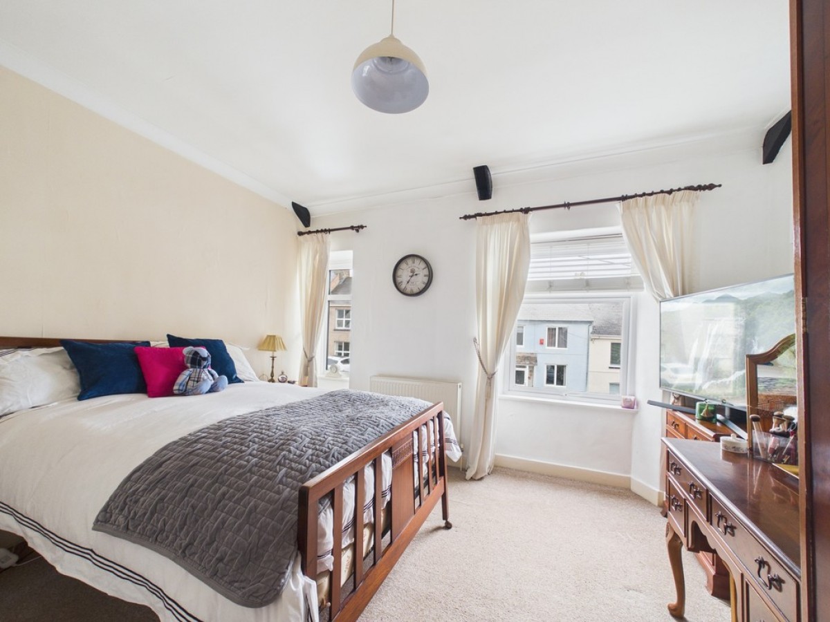 Barn Park Cottages, Oreston, Plymstock