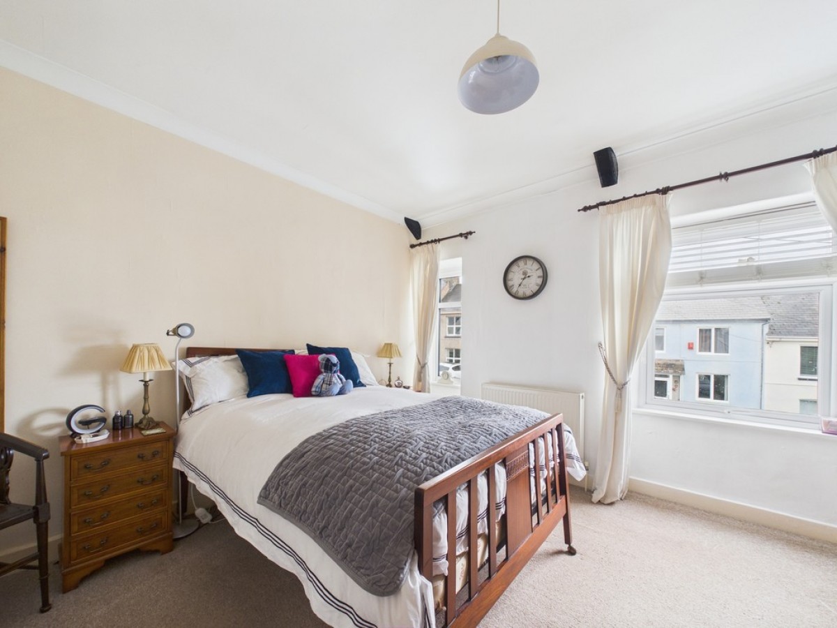 Barn Park Cottages, Oreston, Plymstock