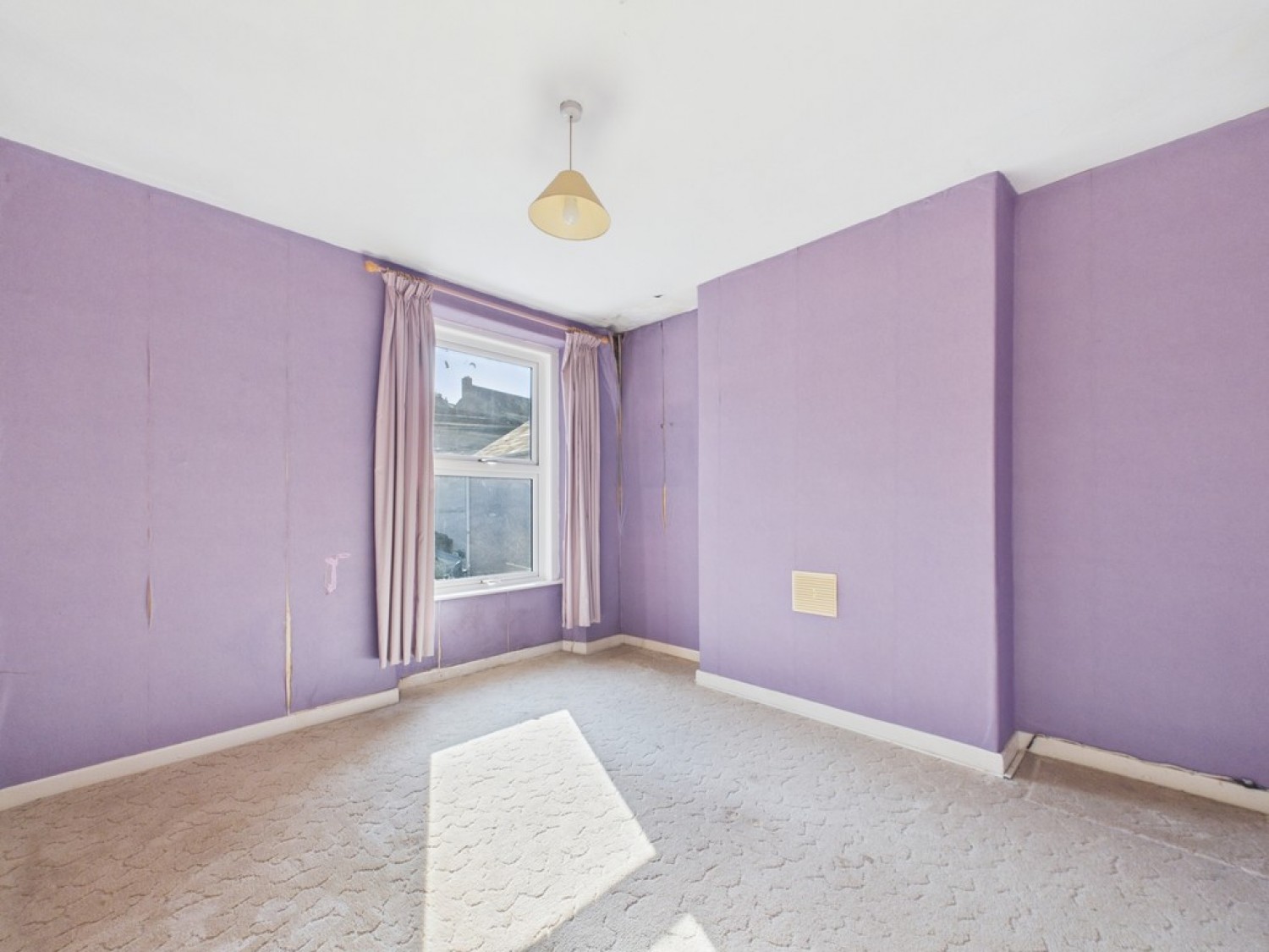 4 bedroom House for Sale St Levan Road, Ford, Plymouth