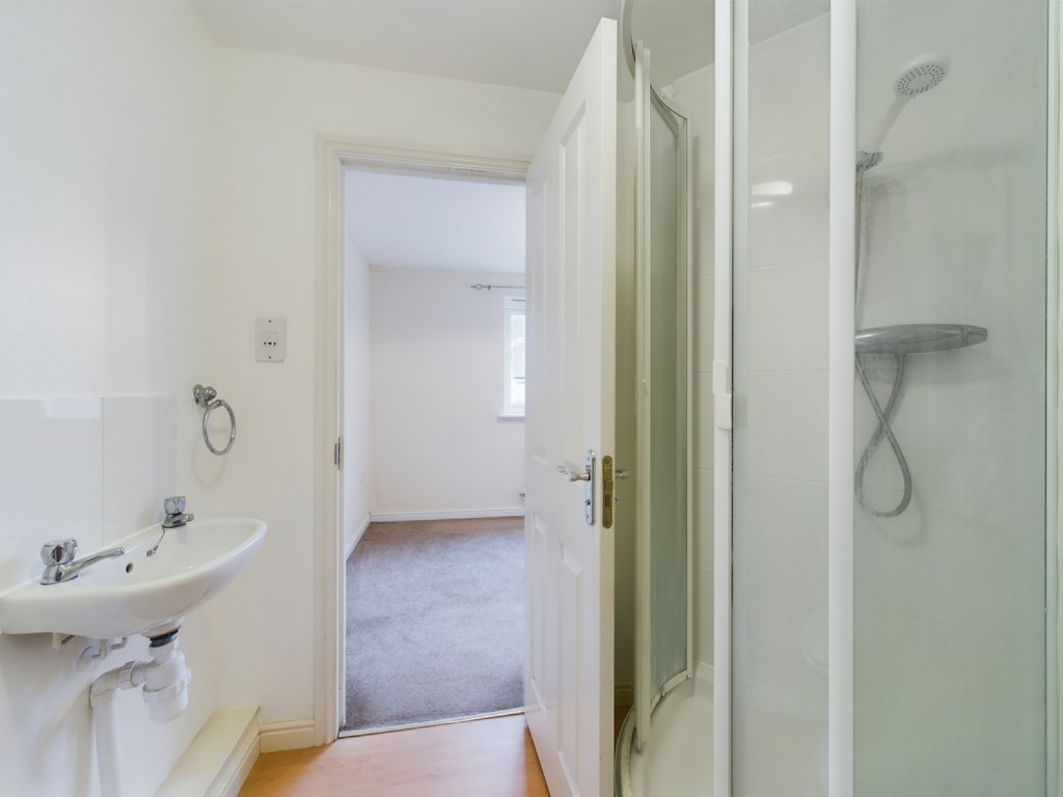 2 bedroom Flat in Tovey Crescent, Manadon Park, Plymouth