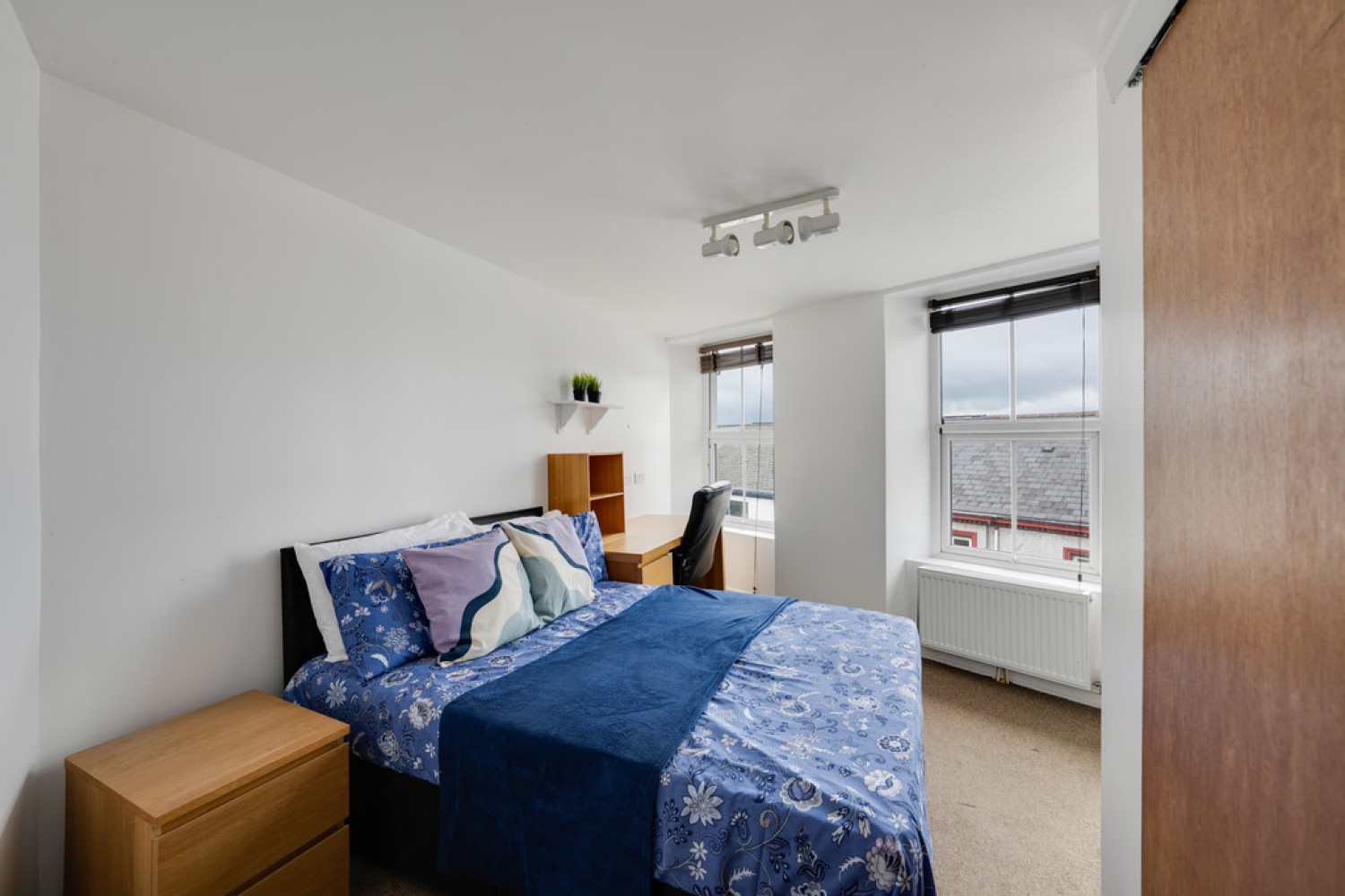 6 bedroom House of Multiple Occupation in Kensington Road, Mutley