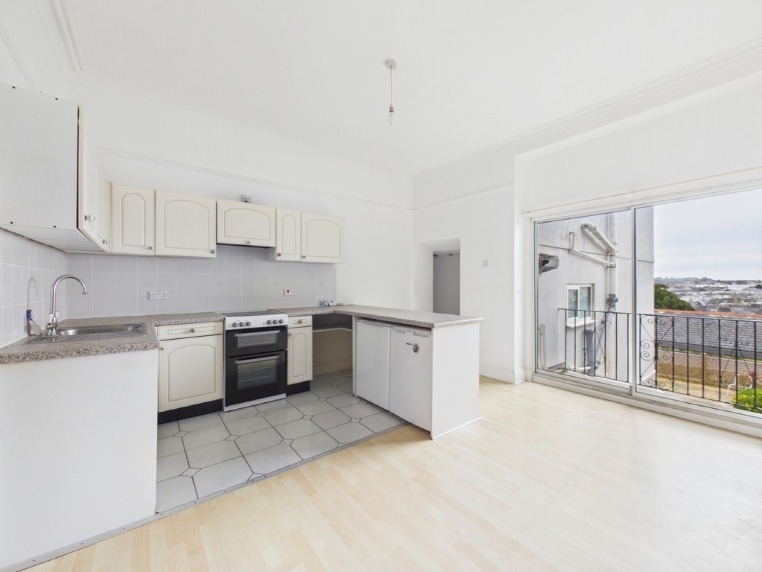 1 bedroom Flat for Sale Western College Road, Mannamead, Plymouth