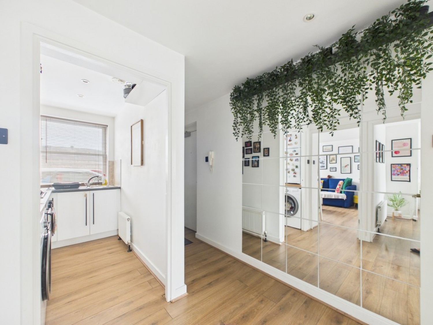 2 bedroom Flat for Sale Caroline Place, Stonehouse, Plymouth
