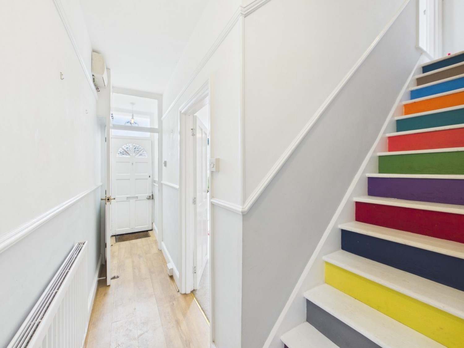 2 bedroom House for Letting Charles Terrace, Lower Compton