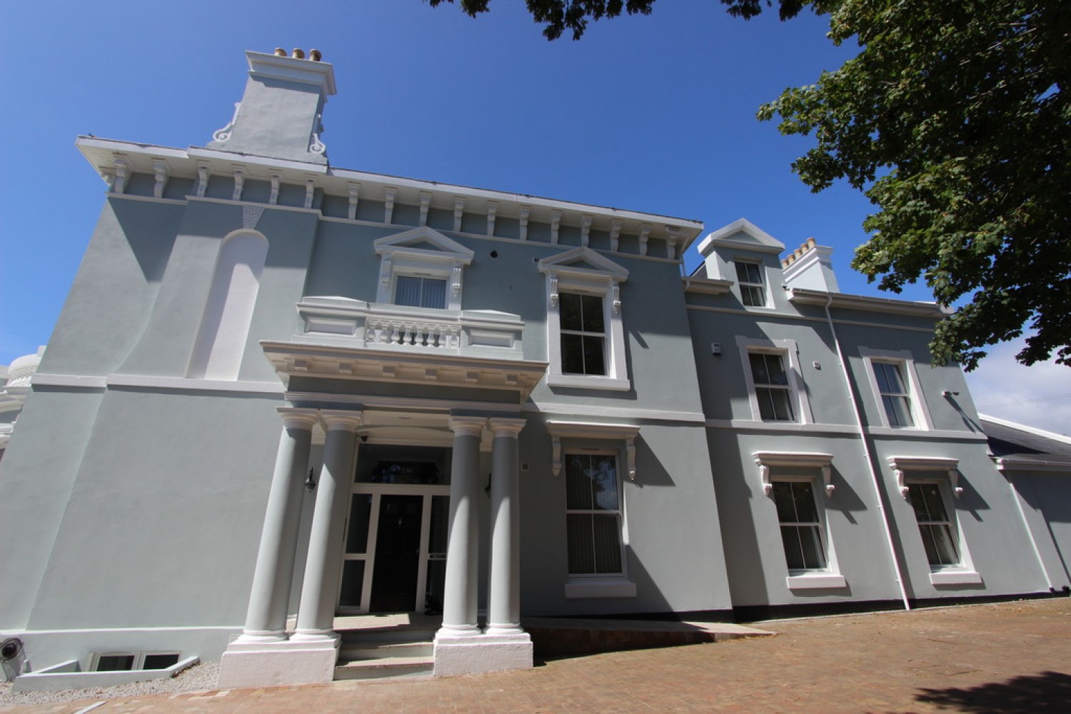 3 bedroom Flat for Letting Wingfield Court, Stoke