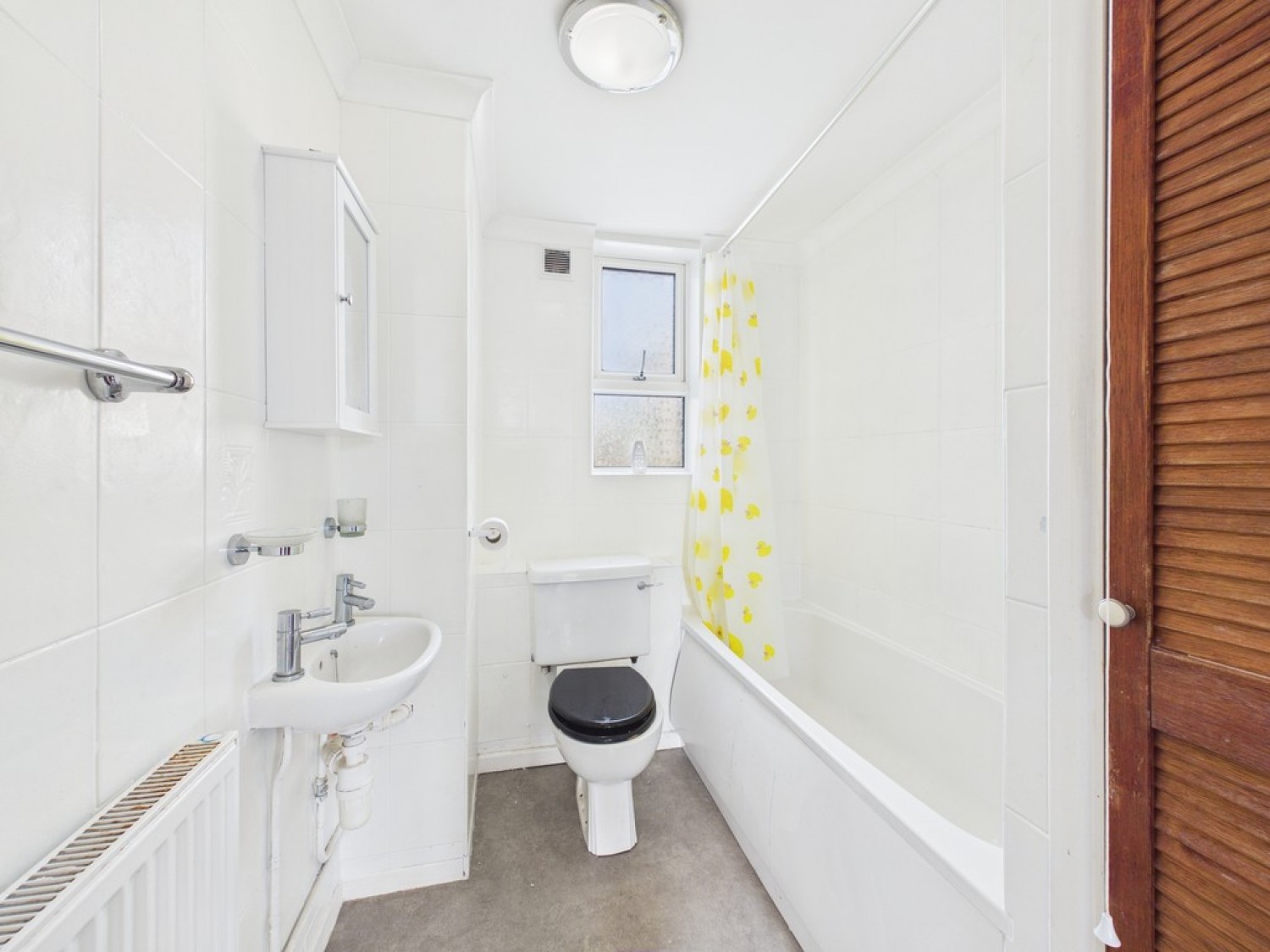 2 bedroom Flat for Letting St. Nazaire Close, Devonport