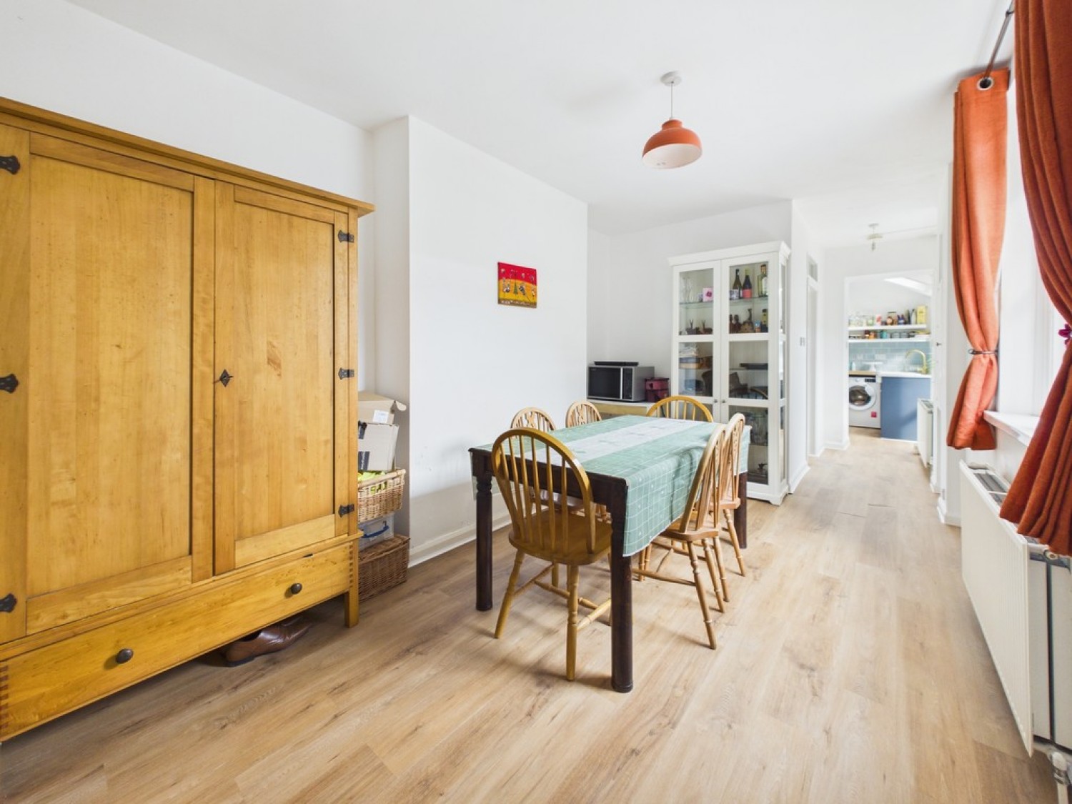 2 bedroom Flat for Sale Hyde Park Road, Mutley, Plymouth