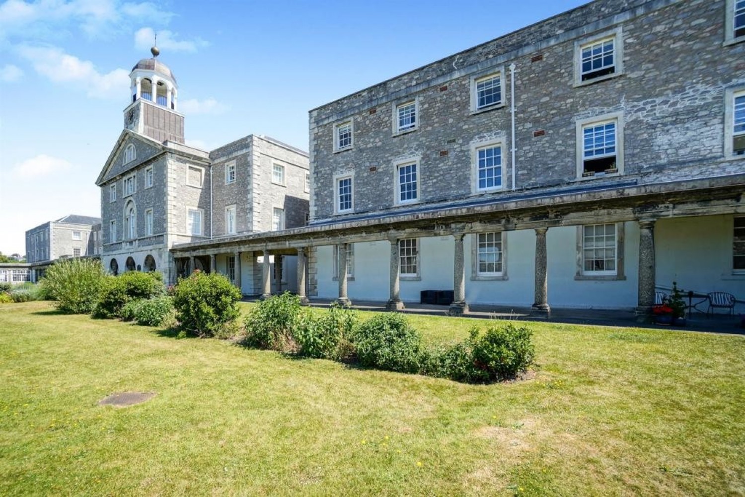 2 bedroom Flat for Sale Craigie Drive, Millfields, Plymouth