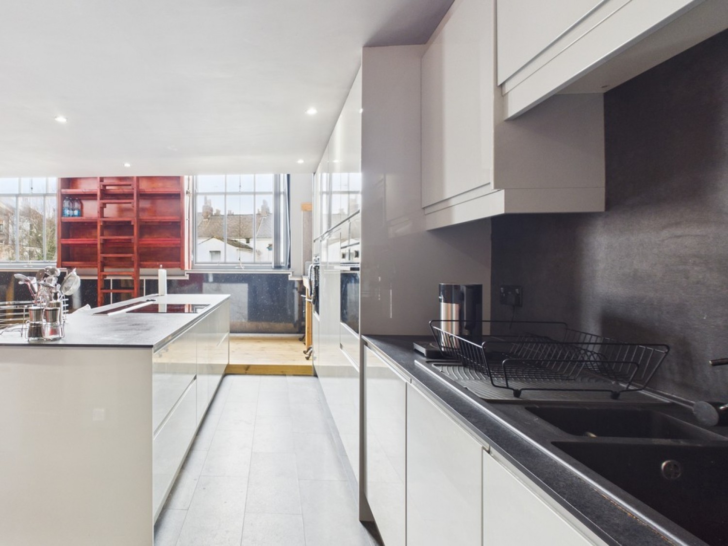 2 bedroom Flat for Letting Regent Street, Greenbank