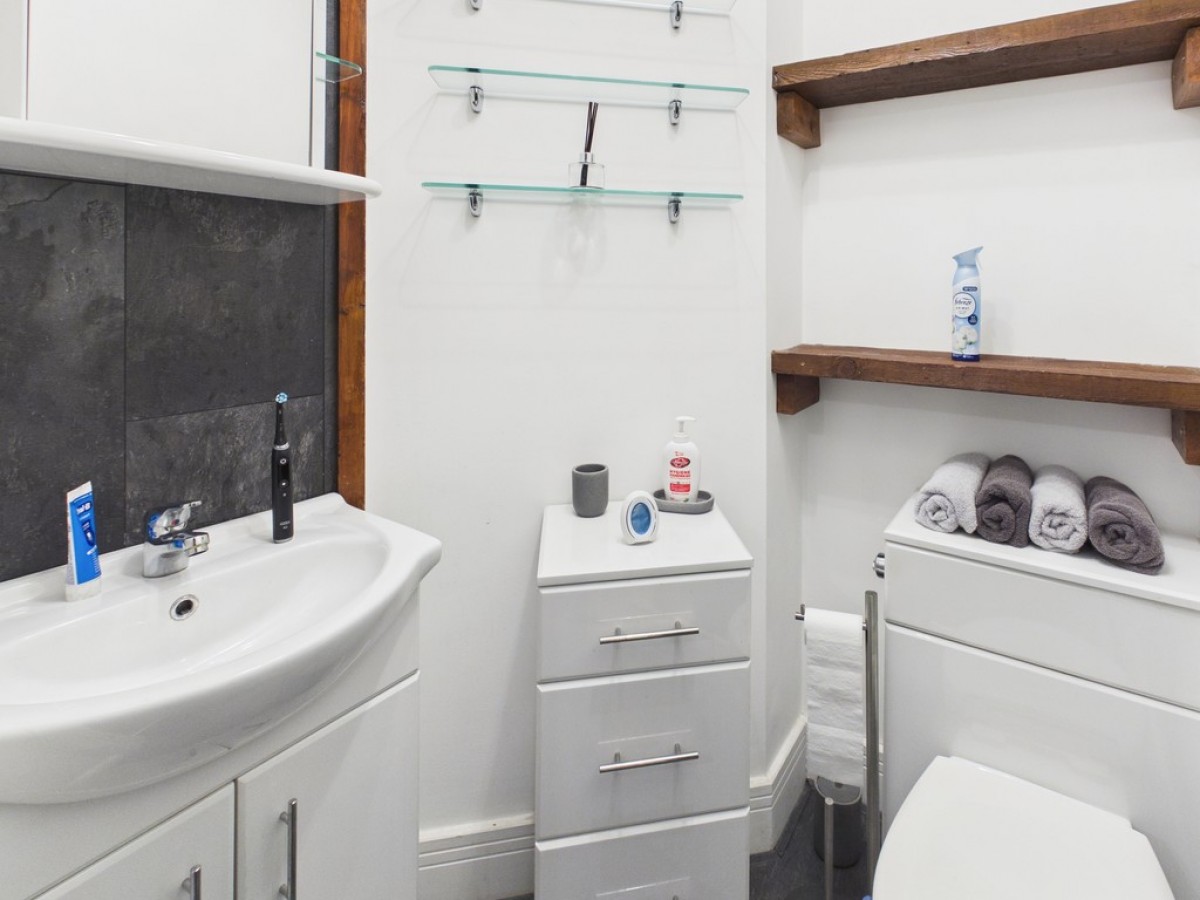 Regent Street, Greenbank