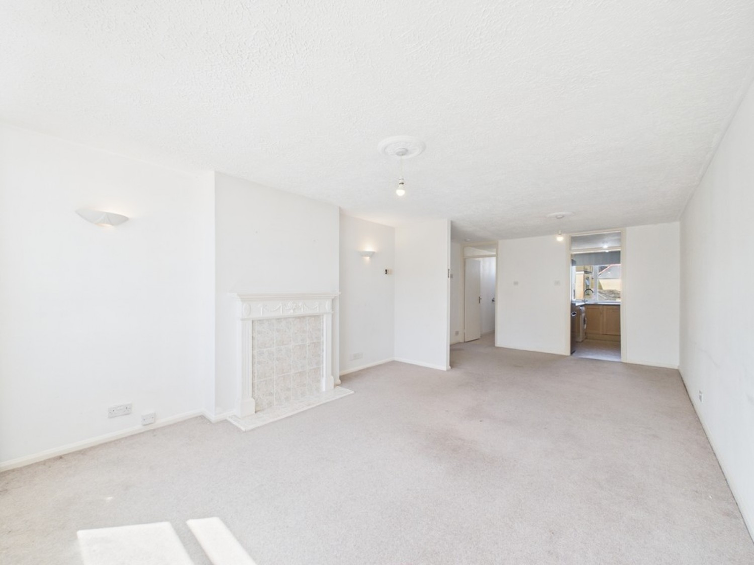 2 bedroom Flat for Sale Hoe Court, Lockyer Street