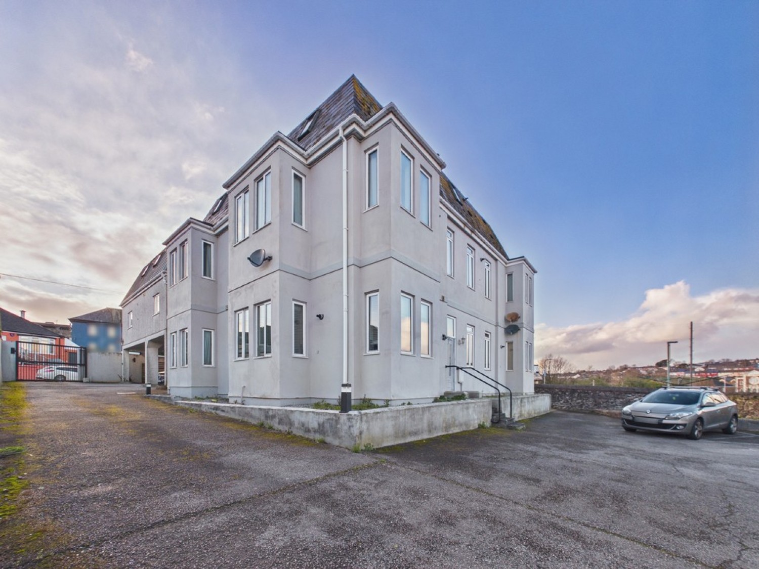 2 bedroom Flat for Letting Barne Road, Barne Barton