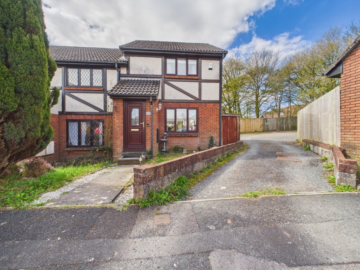 Redwing Drive, Woolwell, Plymouth