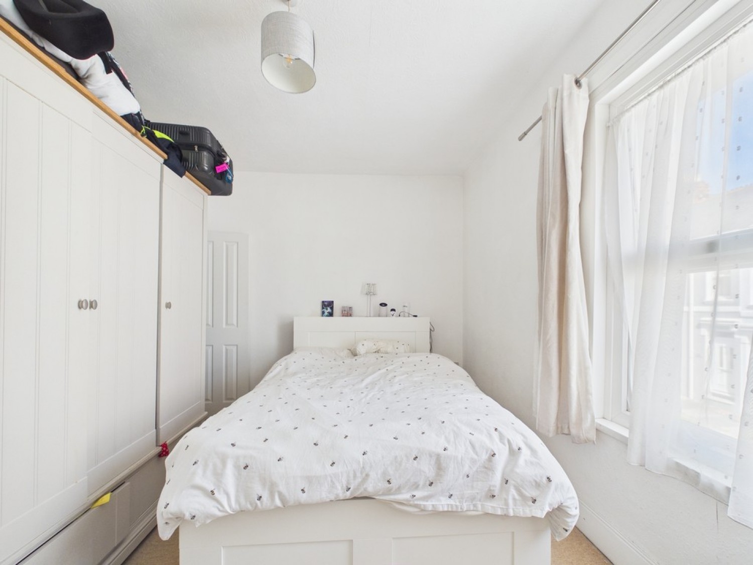 2 bedroom House for Sale Riga Terrace, Laira, Plymouth