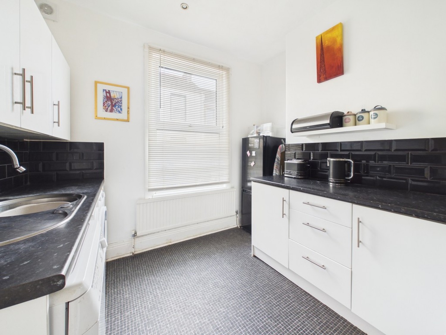 2 bedroom House for Sale Riga Terrace, Laira, Plymouth