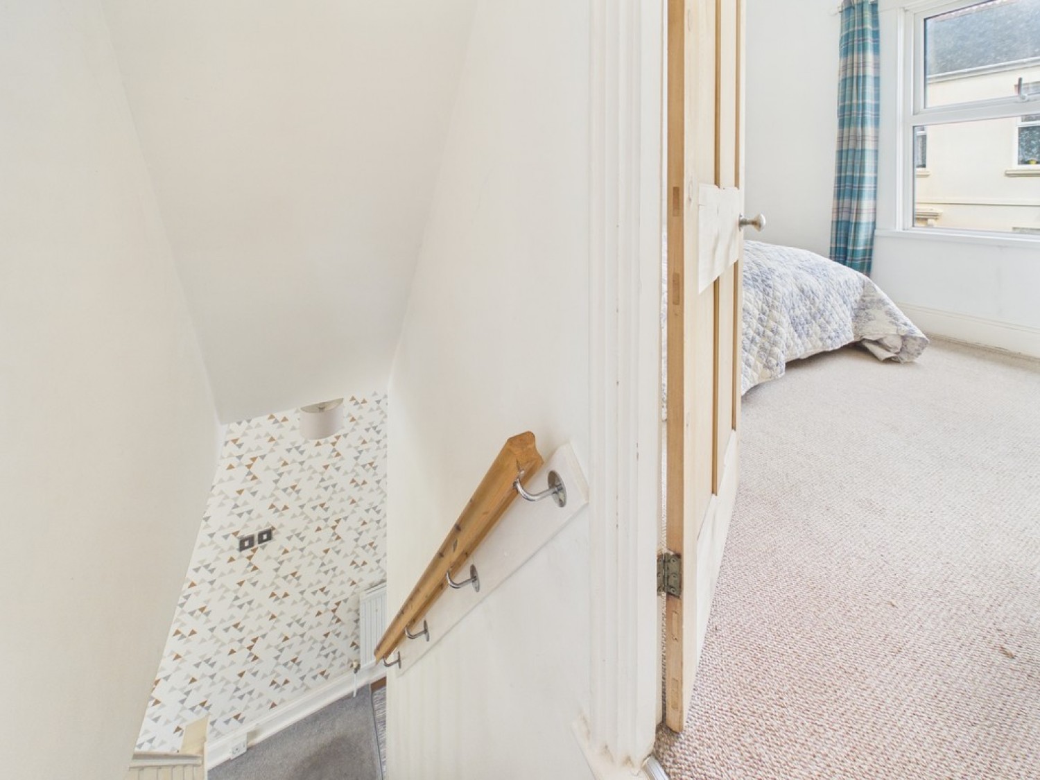 2 bedroom House for Sale Riga Terrace, Laira, Plymouth