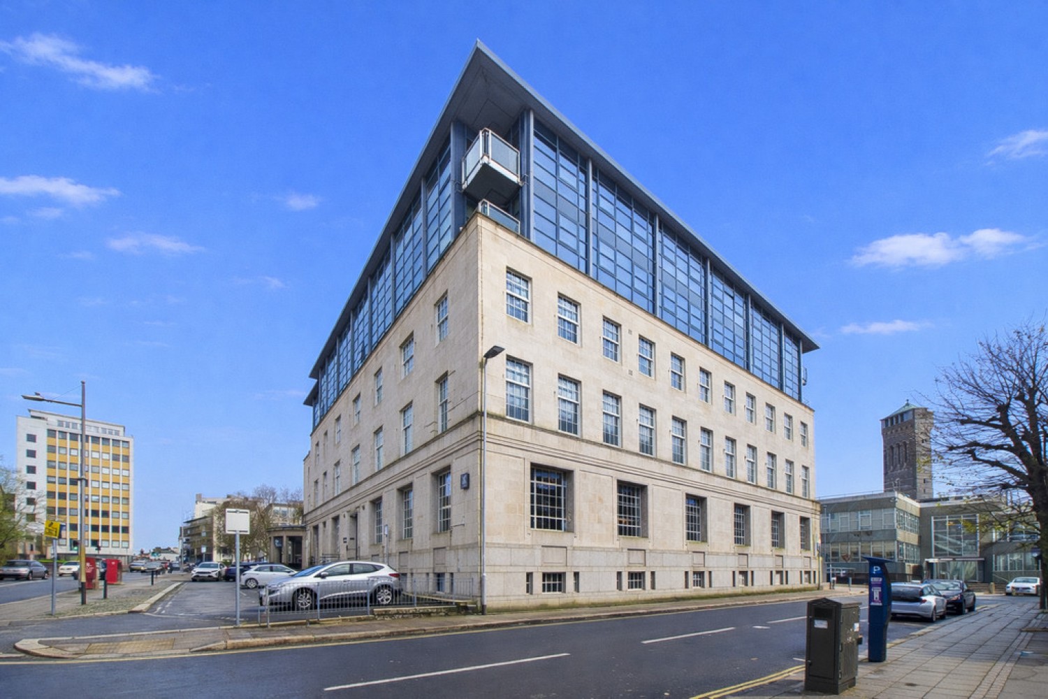 2 bedroom Flat for Sale Notte Street, The Hoe, Plymouth