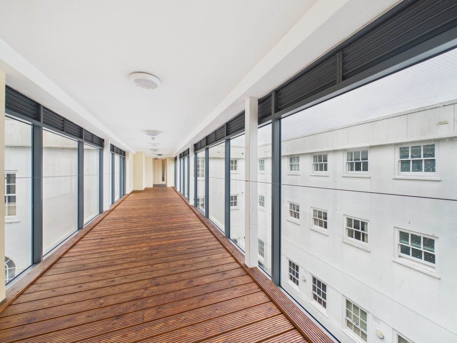 2 bedroom Flat for Sale Notte Street, The Hoe, Plymouth