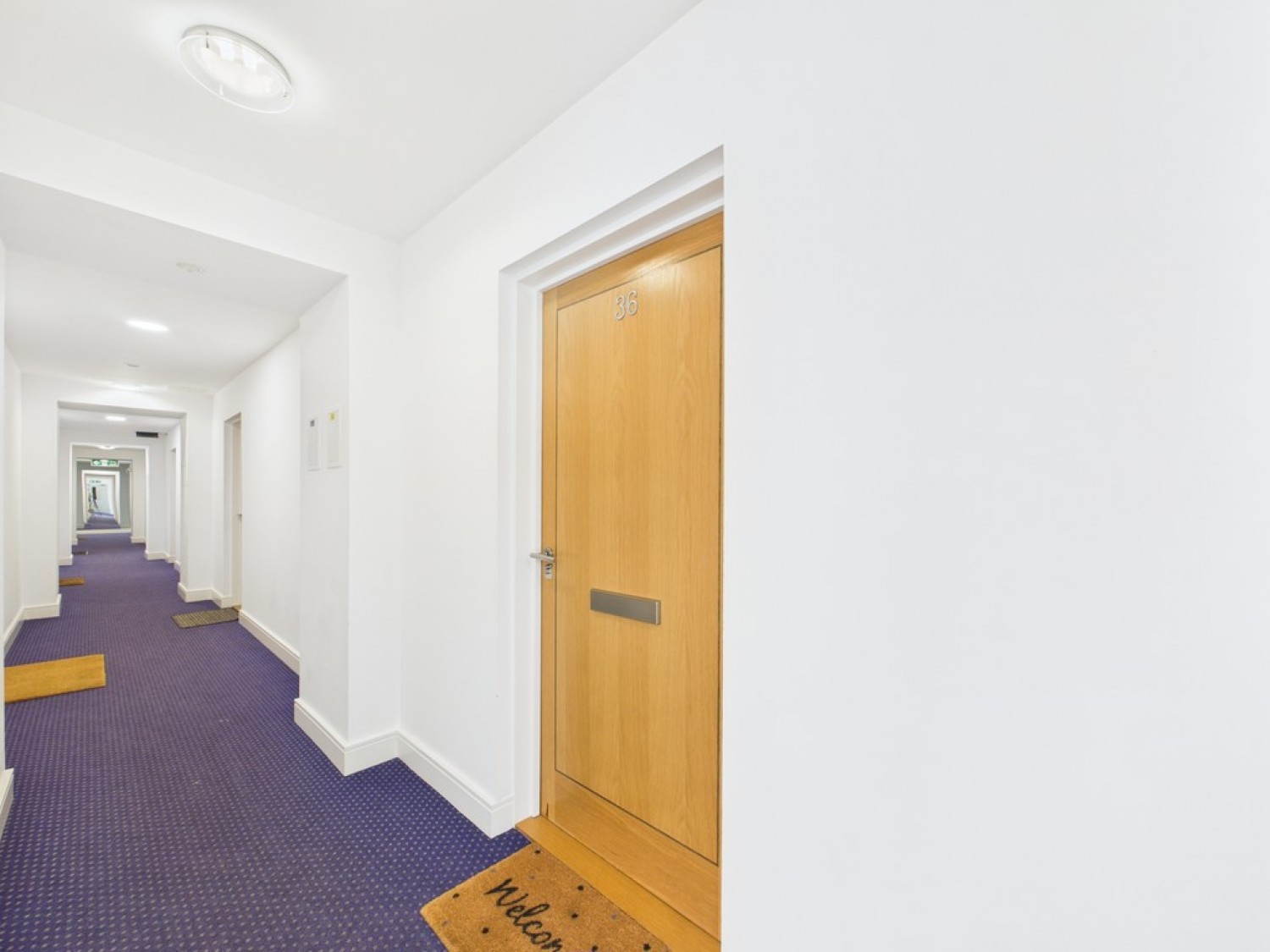 2 bedroom Flat for Sale Cliff Road, The Hoe, Plymouth