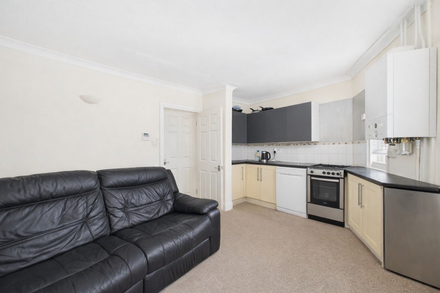 1 bedroom Flat for Sale Stuart Road, Stoke, Plymouth