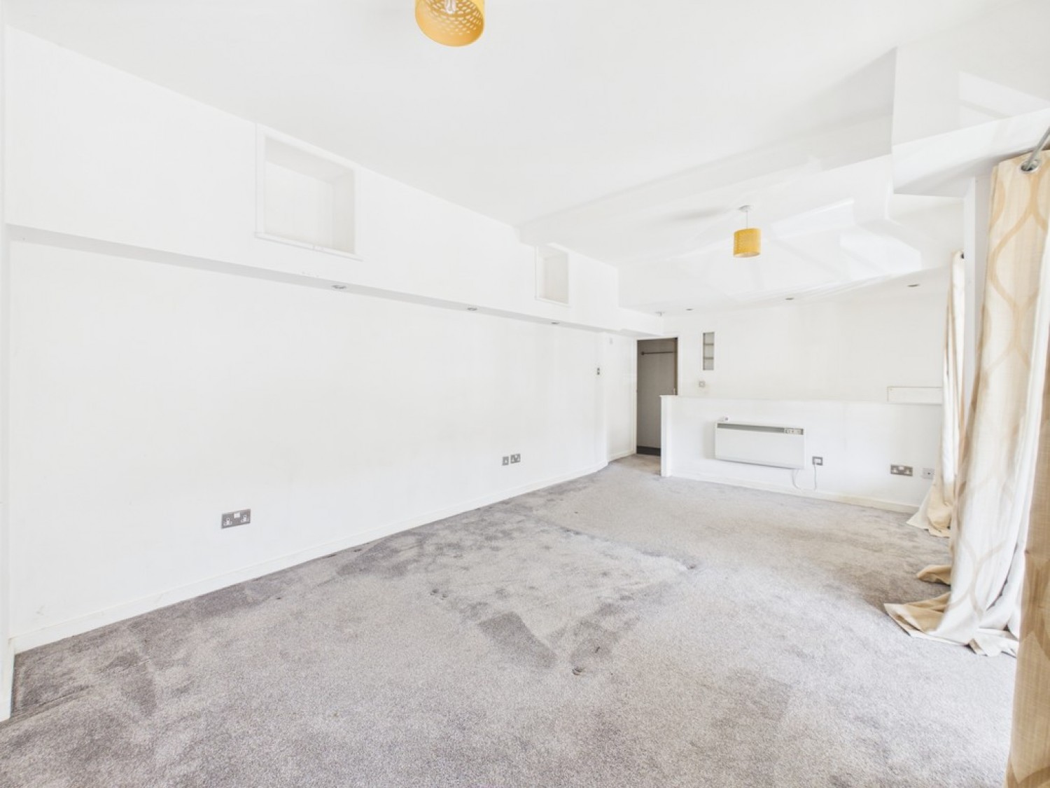 1 bedroom Flat for Sale Ross Street, Stoke, Plymouth