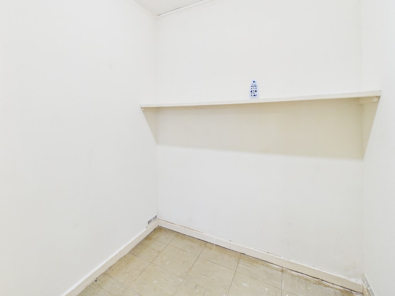 2 bedroom Flat for Sale Raglan Road, Plymouth