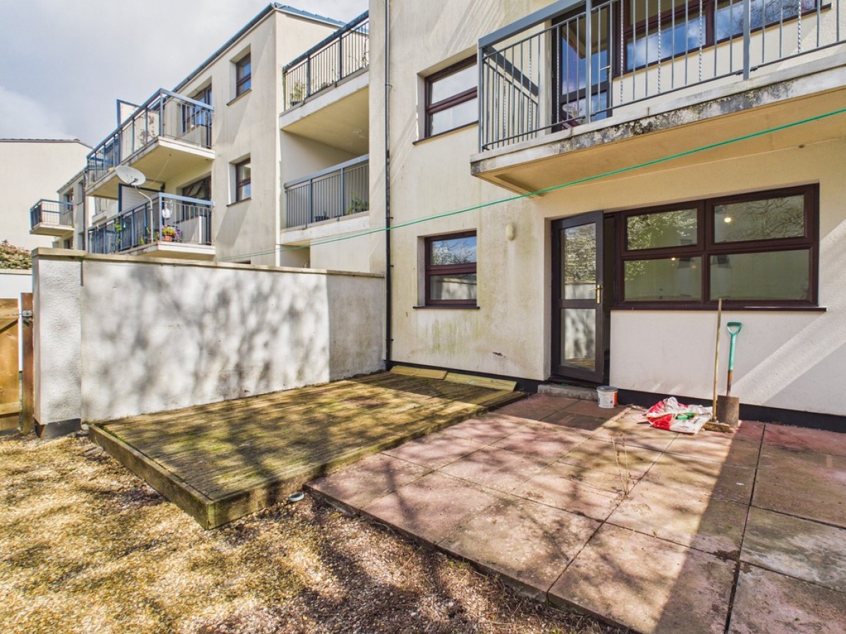 Raglan Road, Plymouth